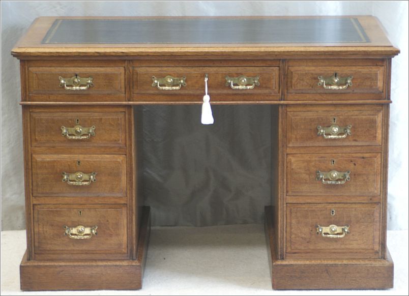 2054 Small Antique Oak Pedestal Desk Maple & Co (2)